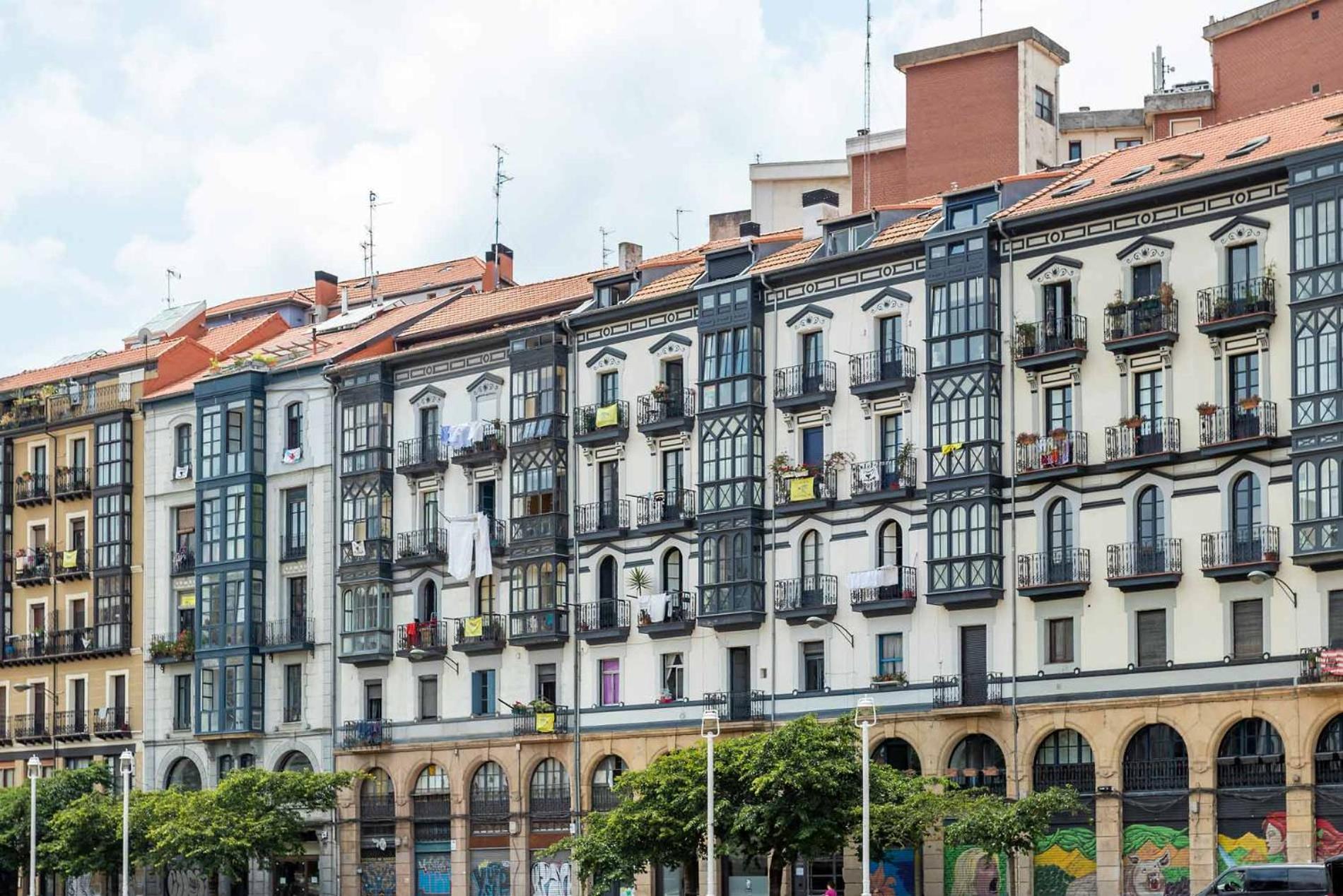 Old Town Core Next To Plaza Nueva Bilbao Extérieur photo